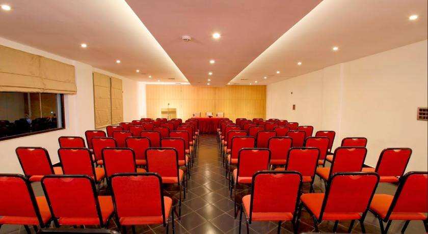 Mayura Inn, Thrissur 3
